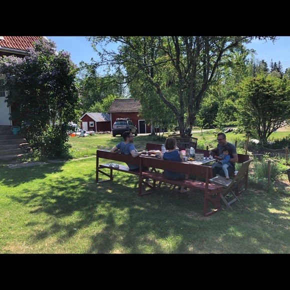 Meet your Posher, Michelle - Picture 1 of 1